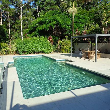 ホテル Noosa Buoys Tinbeerwah エクステリア 写真